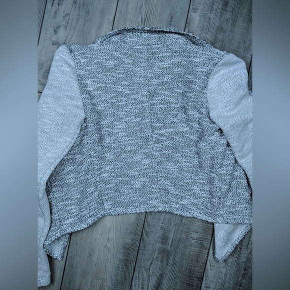Express Heathered Gray Cardigan - Picture 4 of 5